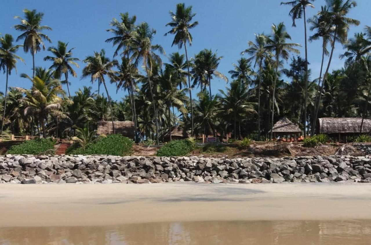 Sukriti Beach Resort Varkala Exterior photo