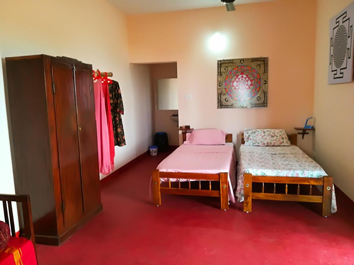 Sukriti Beach Resort Varkala Exterior photo